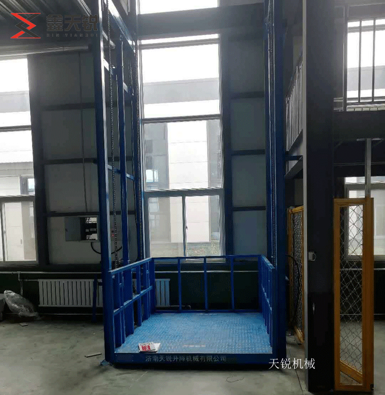 玉林导轨式升降机验收合格